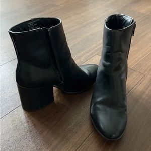 madden girl ankle leather booties 8